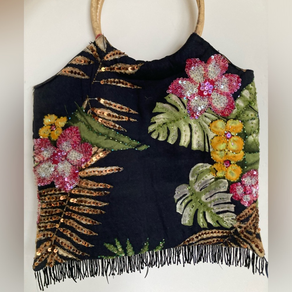 Beaded bamboo ring rayon purse perfect for vacay